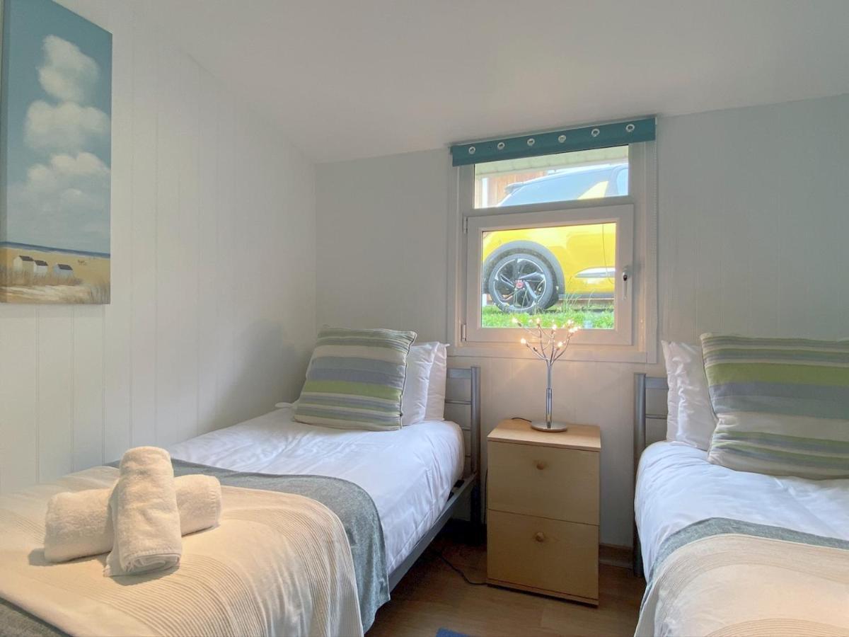 Pass The Keys Gower Beach Staycation Caswell Bay - Sleeps 4 Swansea Esterno foto