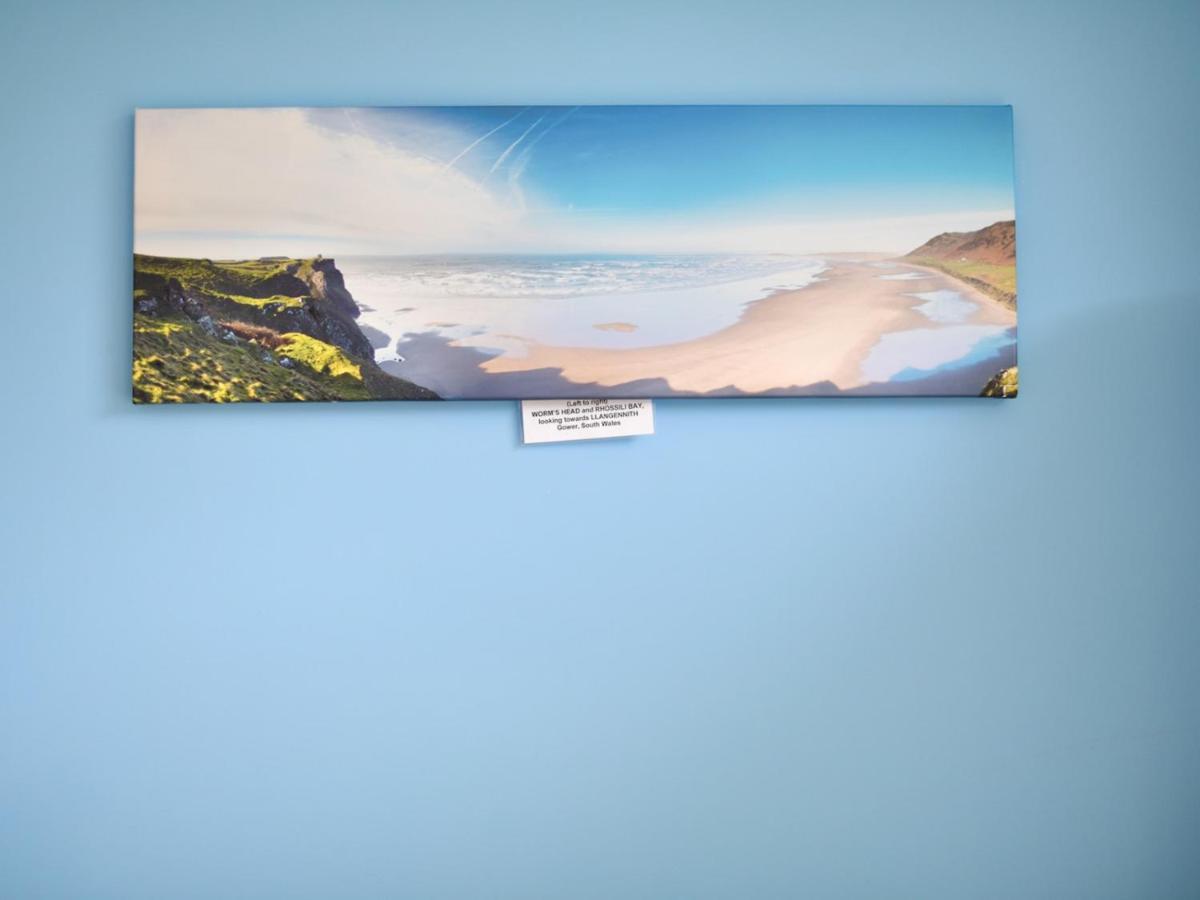 Pass The Keys Gower Beach Staycation Caswell Bay - Sleeps 4 Swansea Esterno foto